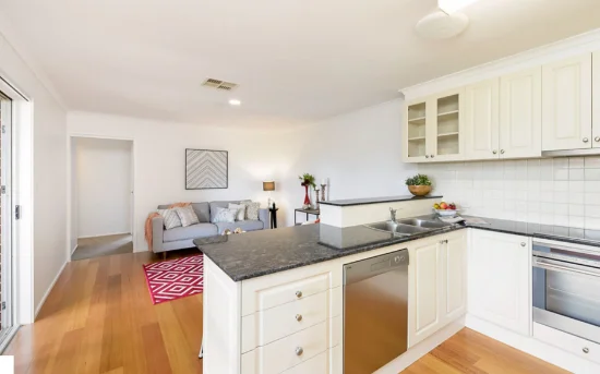 1 Boehm Street, Isaacs, ACT 2607