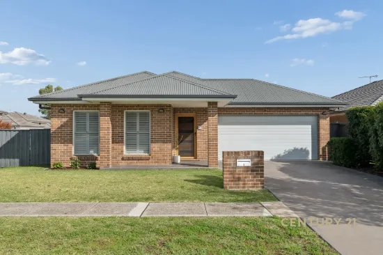 1 Brennan Road, Elderslie, NSW 2570