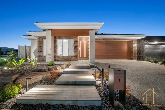 1 Briggs Street, Clyde North, Vic 3978