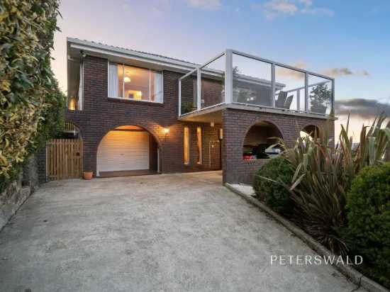 1 Broadwaters Parade, Sandy Bay, Tas 7005