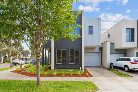 1 Burchill Avenue, Cranbourne East VIC 3977-Image