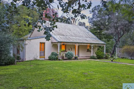 1 Bushlands Road, Tocumwal, NSW 2714