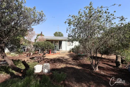 1 Byfield Street, Meckering, WA 6405