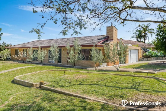 1 Capstone Way, Marangaroo, WA 6064