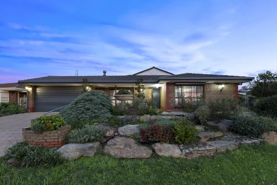 1 Carriage Way, Gulfview Heights, SA 5096