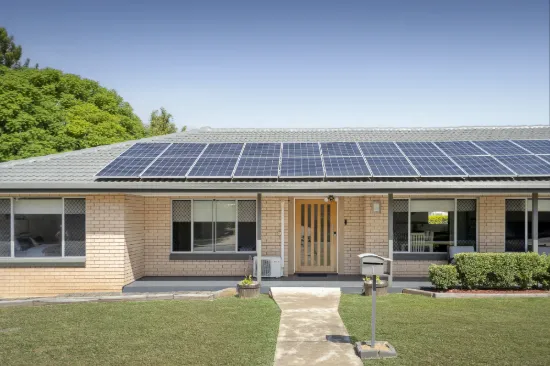 1 Cedar Street, Raceview, Qld 4305