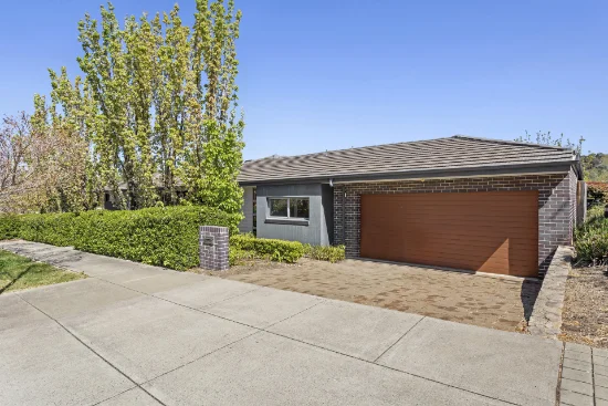 1 Chance Street, Crace, ACT 2911