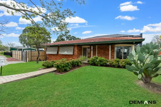1 Chauvel Avenue, Wattle Grove, NSW 2173