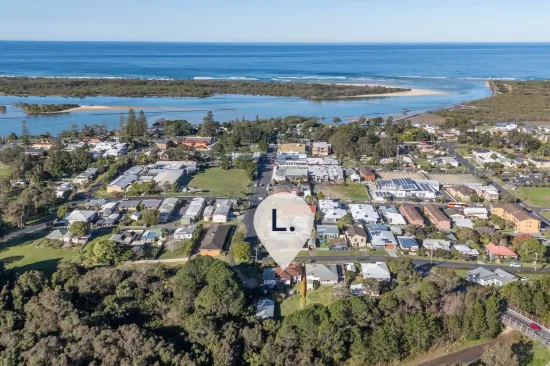 1 Comlaroi Street, Urunga, NSW 2455
