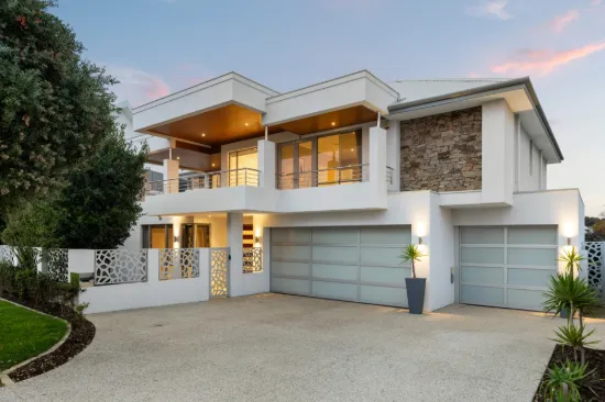 1 Curacao Lane, Hillarys, WA 6025