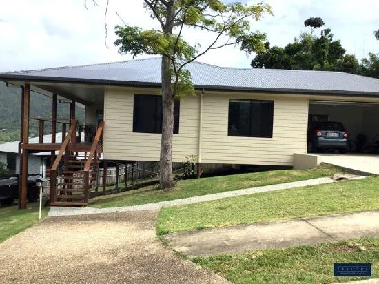 1 Curlew Court, Jubilee Pocket, Qld 4802