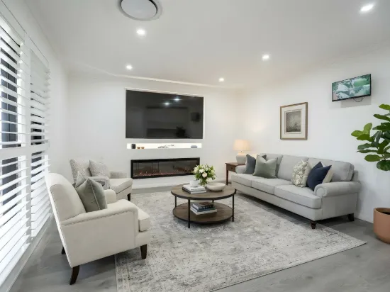 1 Deveron Place, St Andrews, NSW 2566