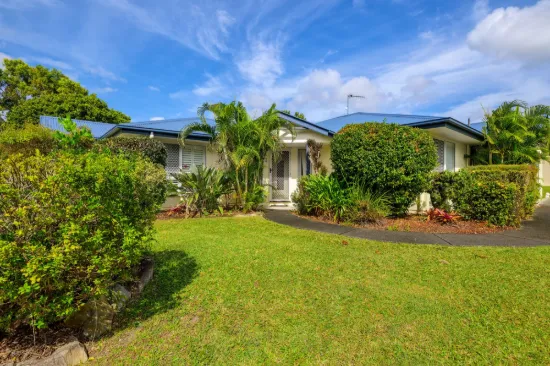 1 Dianella Circuit, Cooloola Cove, Qld 4580