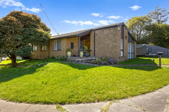 1 Digby Court, Frankston, Vic 3199