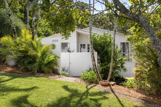 1 Dolphin Parade, Little Mountain, Qld 4551 - For Sale