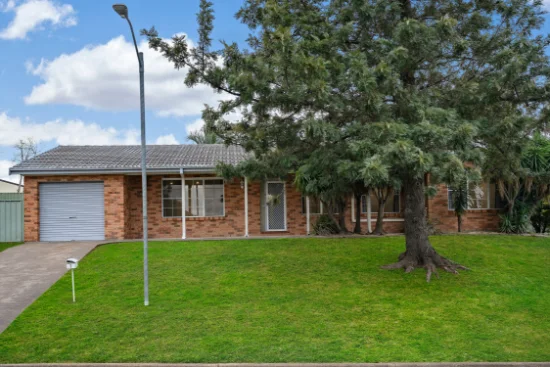 1 Dominion Ave, Singleton, NSW 2330