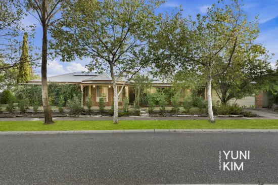 1 Edinburgh Drive, Beaconsfield, Vic 3807