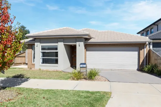 1 English Road, Fraser Rise, Vic 3336