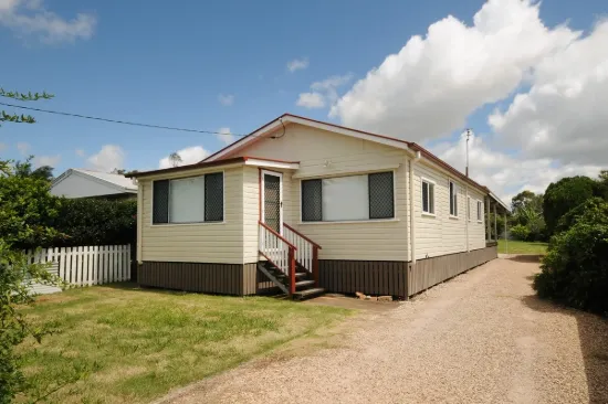 1 Ethel St, Newtown, Qld 4350