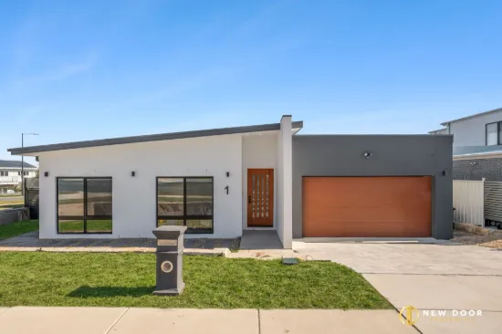 1 Farwell Street, Whitlam, ACT 2611