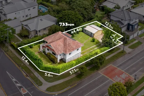 1 Ferguson Road, Wavell Heights, Qld 4012