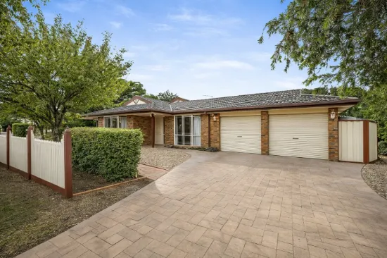 1 Ferncroft Court, Berwick, Vic 3806