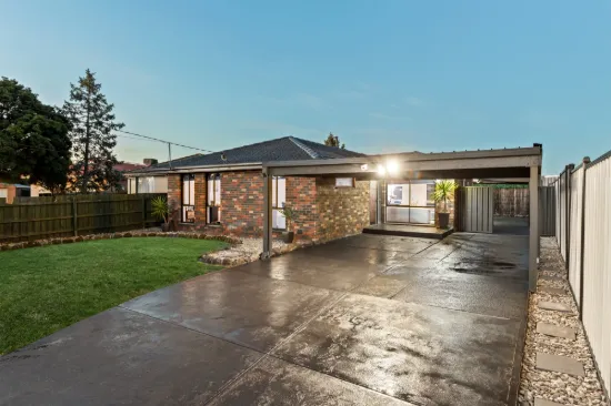1 Fleckney Court, Keysborough, Vic 3173