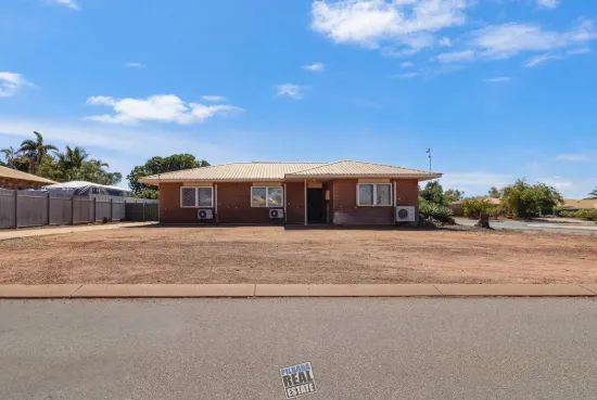1 French Court, Nickol, WA 6714