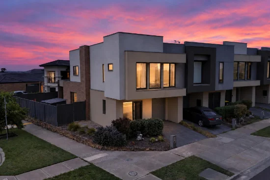 1 Fuji Drive, Truganina, Vic 3029 - For Sale