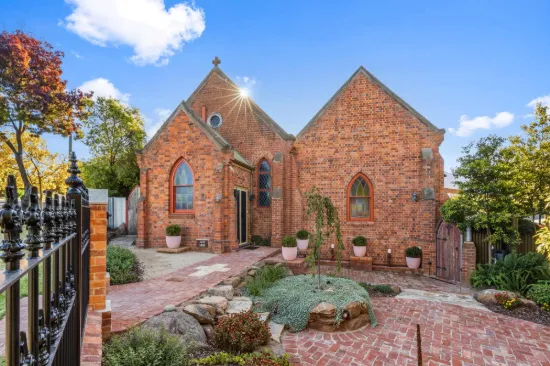 1 Gallipoli Avenue, Junee, NSW 2663