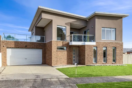 1 Gibson Grove, St Leonards, Vic 3223