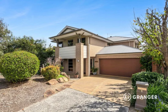 1 Grange Close, McCrae, Vic 3938