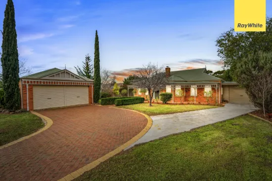 1 Haywood Grove, Melton West, Vic 3337