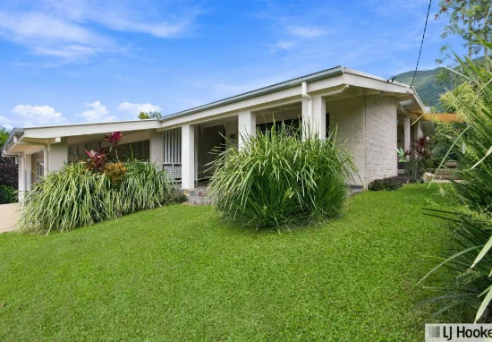 1 Hielscher Street, Tully, Qld 4854