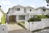1 Holyrood Avenue, Strathmore, Vic 3041
