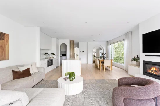 1 Holyrood Avenue, Strathmore, Vic 3041-Image