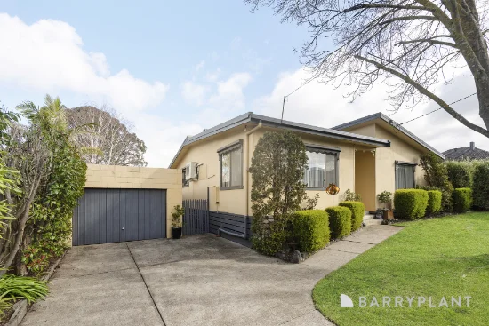 1 Hudson Street, Beaconsfield, Vic 3807
