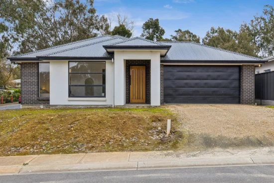 1 Hughes Place, Lobethal, SA 5241