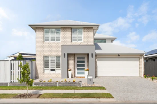 1 Hummock Street, Banya, Qld 4551