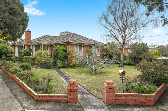1 Joan Crescent, Burwood East, Vic 3151