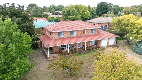 1 Joanne Place, Orange, NSW 2800