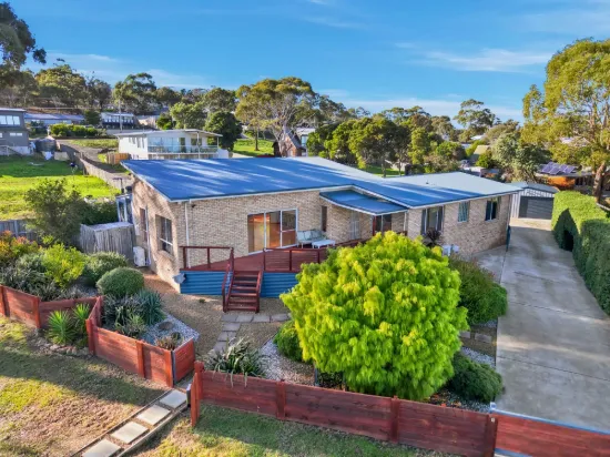 1 Joel Avenue, Carlton, Tas 7173