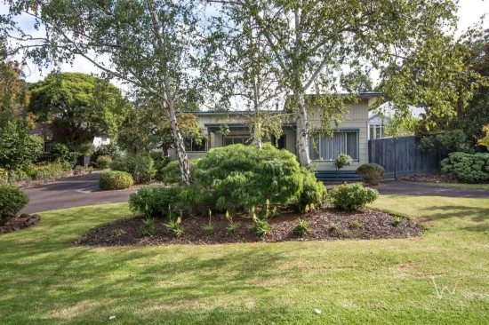 1 Kia Ora Avenue, Upwey, Vic 3158