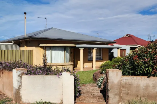 1 Kleeman Street, Whyalla Jenkins, SA 5609