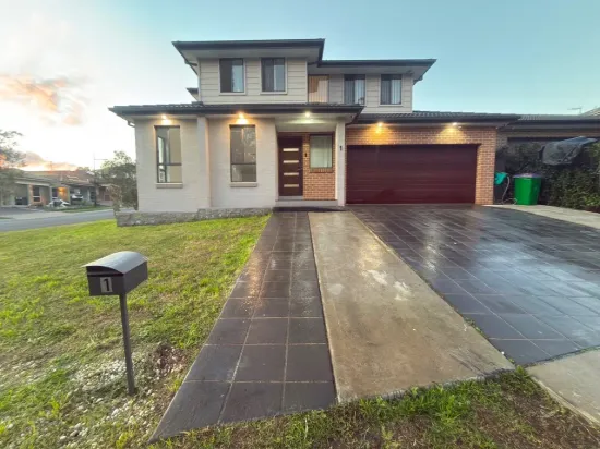 1  Latona Crescent, Ropes Crossing, NSW 2760