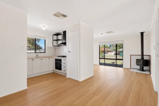 1 Leschenaultia Place, Pinjarra, WA 6208