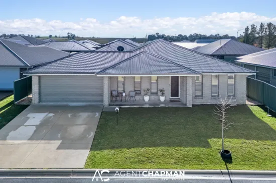 1 Lew Avenue, Eglinton, NSW 2795