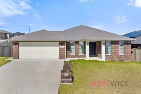 1 Lyon Close, Kelso, NSW 2795