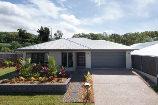 1 Mandalay Street, Clifton Beach, Qld 4879