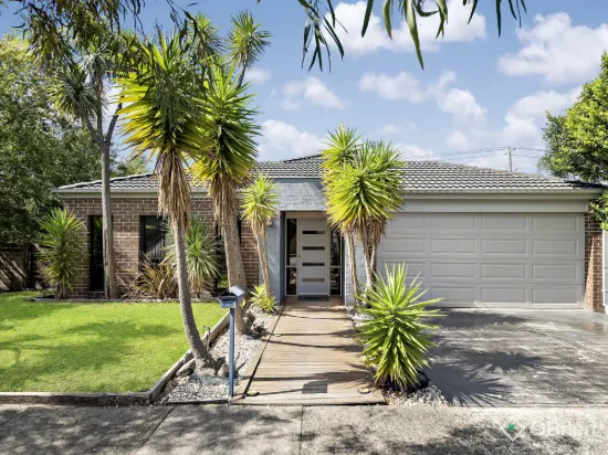 1 Manna Gum Drive, Pakenham, Vic 3810